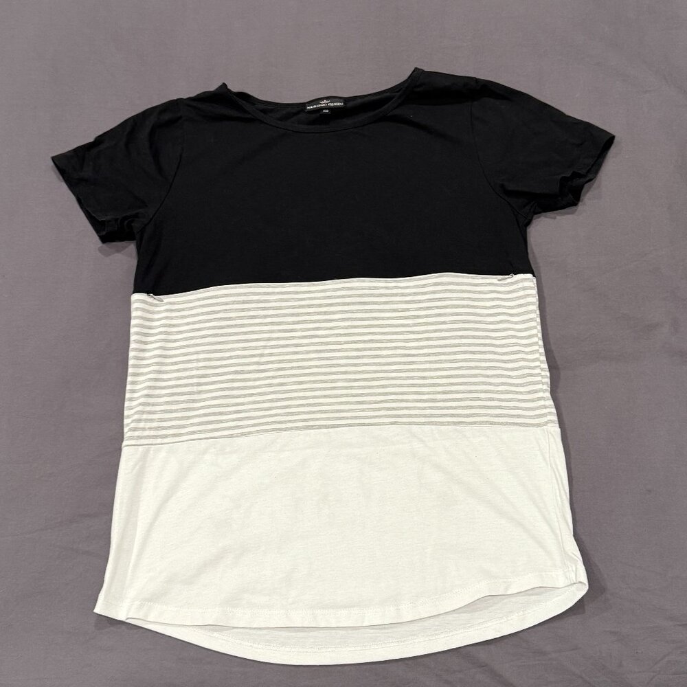 Nursing Queen Color Block T-shirt in black, XS